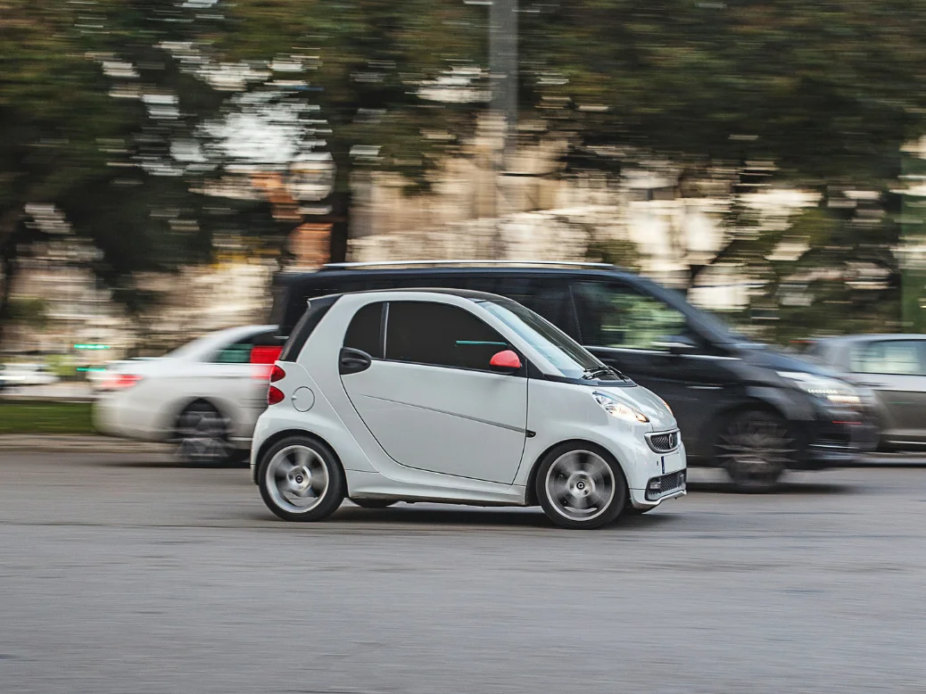 Chinese regulation crackdown on car ads following fatal Xiaomi SU7 crash