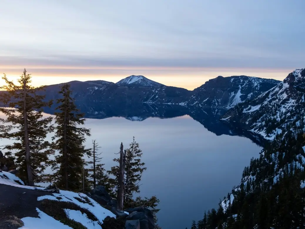 Affordable winter travel destinations in the USA with scenic views